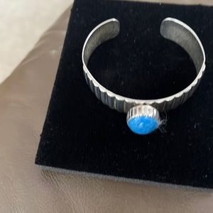 Turquoise sterling silver bracelet